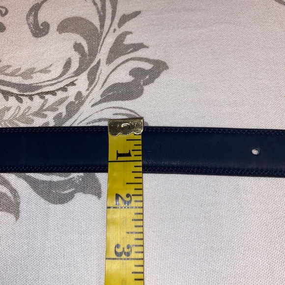 Vintage Medusa AVANTI Genuine
Leather Women's Men's Belt Size
41-45 “ - Picture 7 of 10